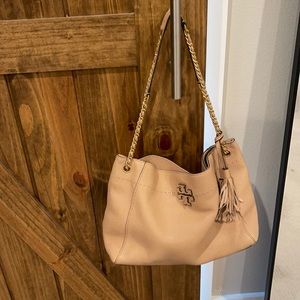 Tory Burch “McGRAW” Chain Shoulder slouchy tote